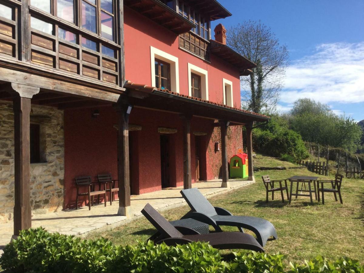 Gasthaus El Interior De Gaia Les Arriondes Exterior foto